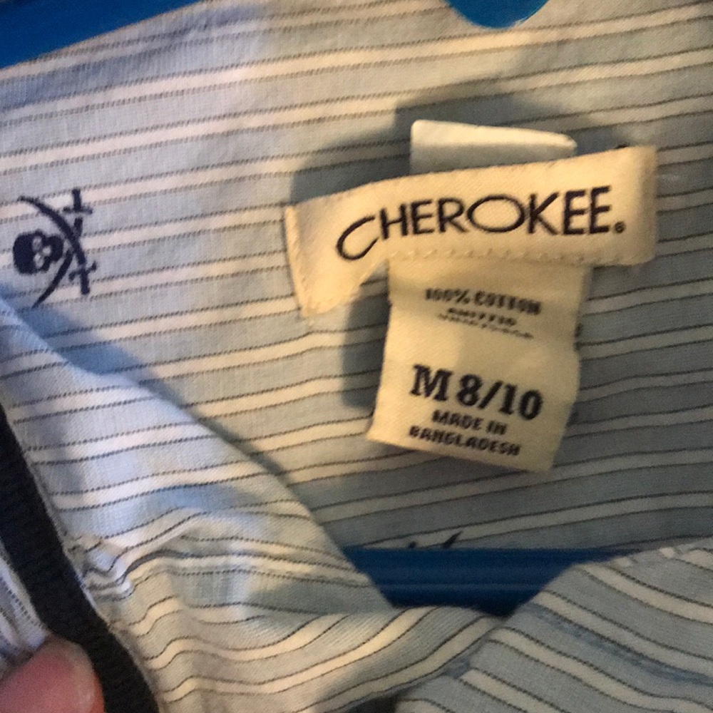 Cherokee button up - Picture 3 of 3